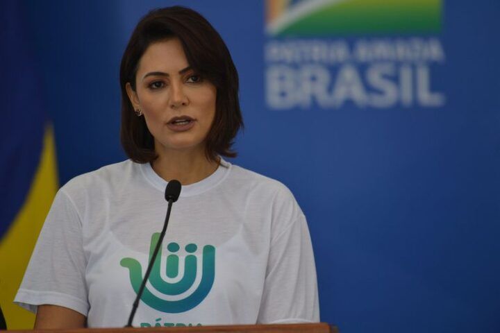 Michelle Bolsonaro cancela visita a Aracaju